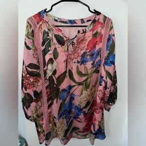 Gibson Latimer Floral Relaxed Tie Front Blouse